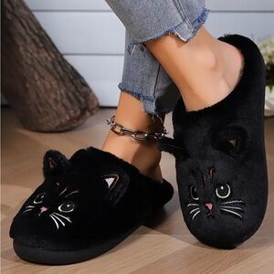 Cute Cat Plush Winter Slippers NEW